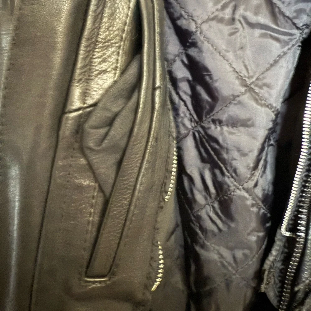 Vintage Wilson's Thinsulate Women's Leather Fringe Rose Design Biker Jacket - Picture 7 of 7